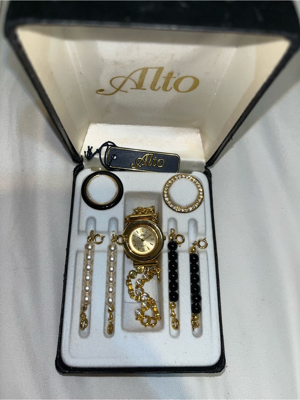 Alto Gold Watch Interchangeable Jewelry Set - Black & White Pearl Accents